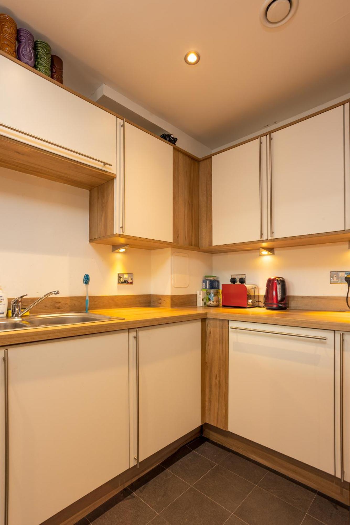 Comfy 2 Bedroom Apartment Near Edinburgh City Centre Exteriör bild